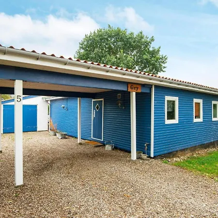 Xlii Holiday home *